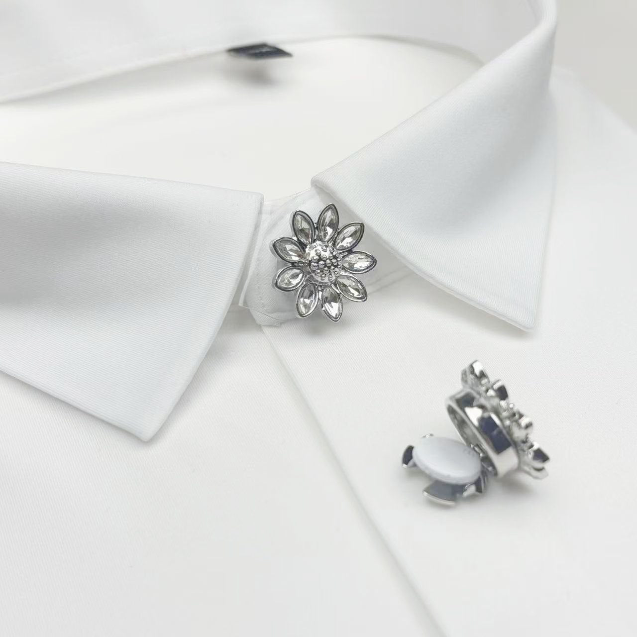 Alma | Set Gemelli | 2 Bottoni Gioiello | Nuluxe Shop