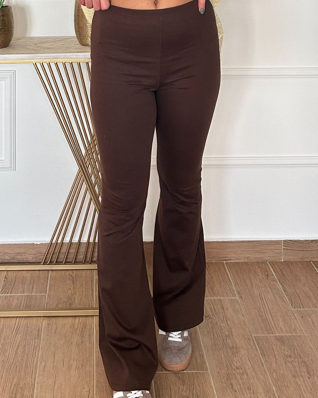 Pantalone Flair Essential | Nuluxe Shop
