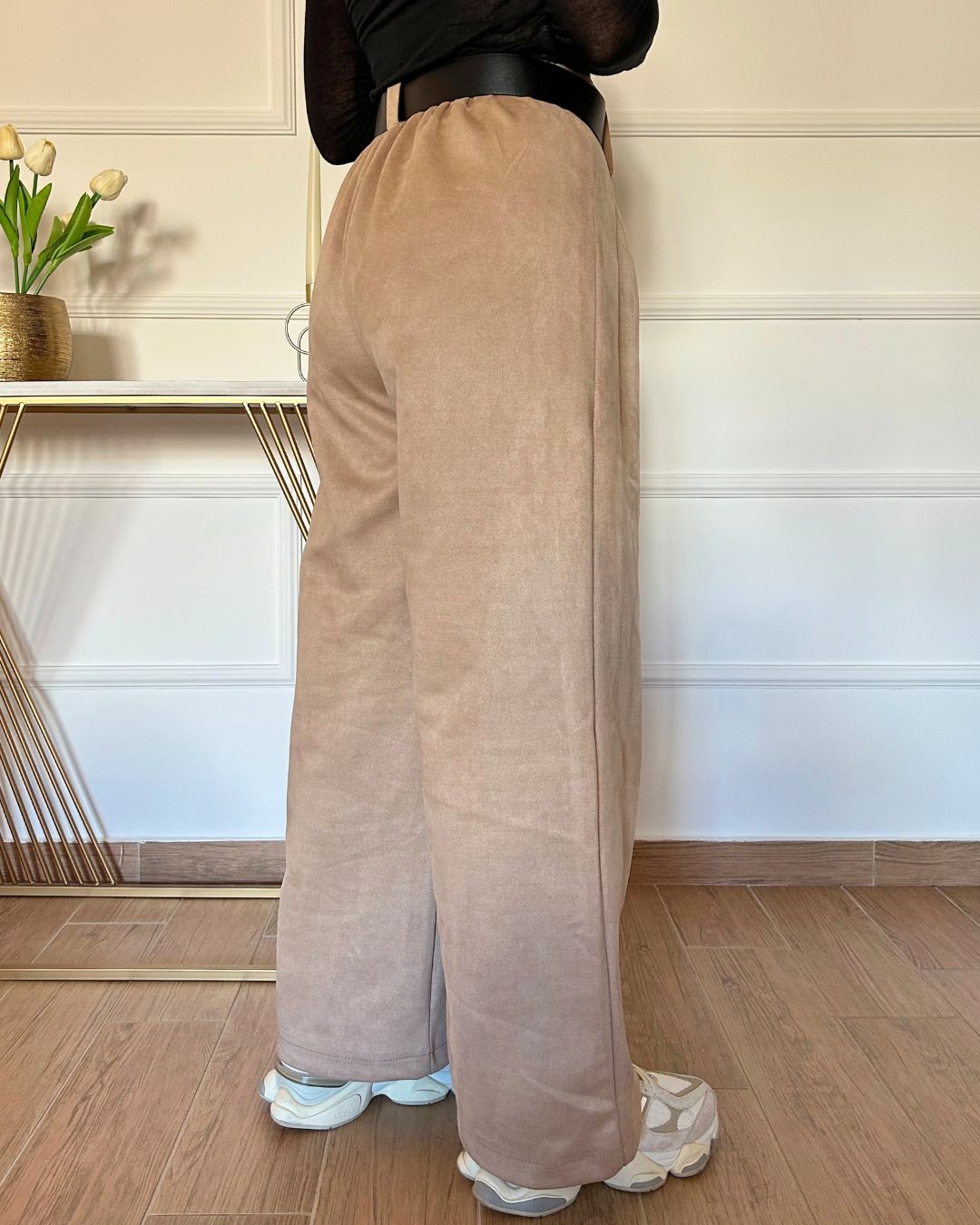 Pantalone in Suede Soft | Nuluxe Shop